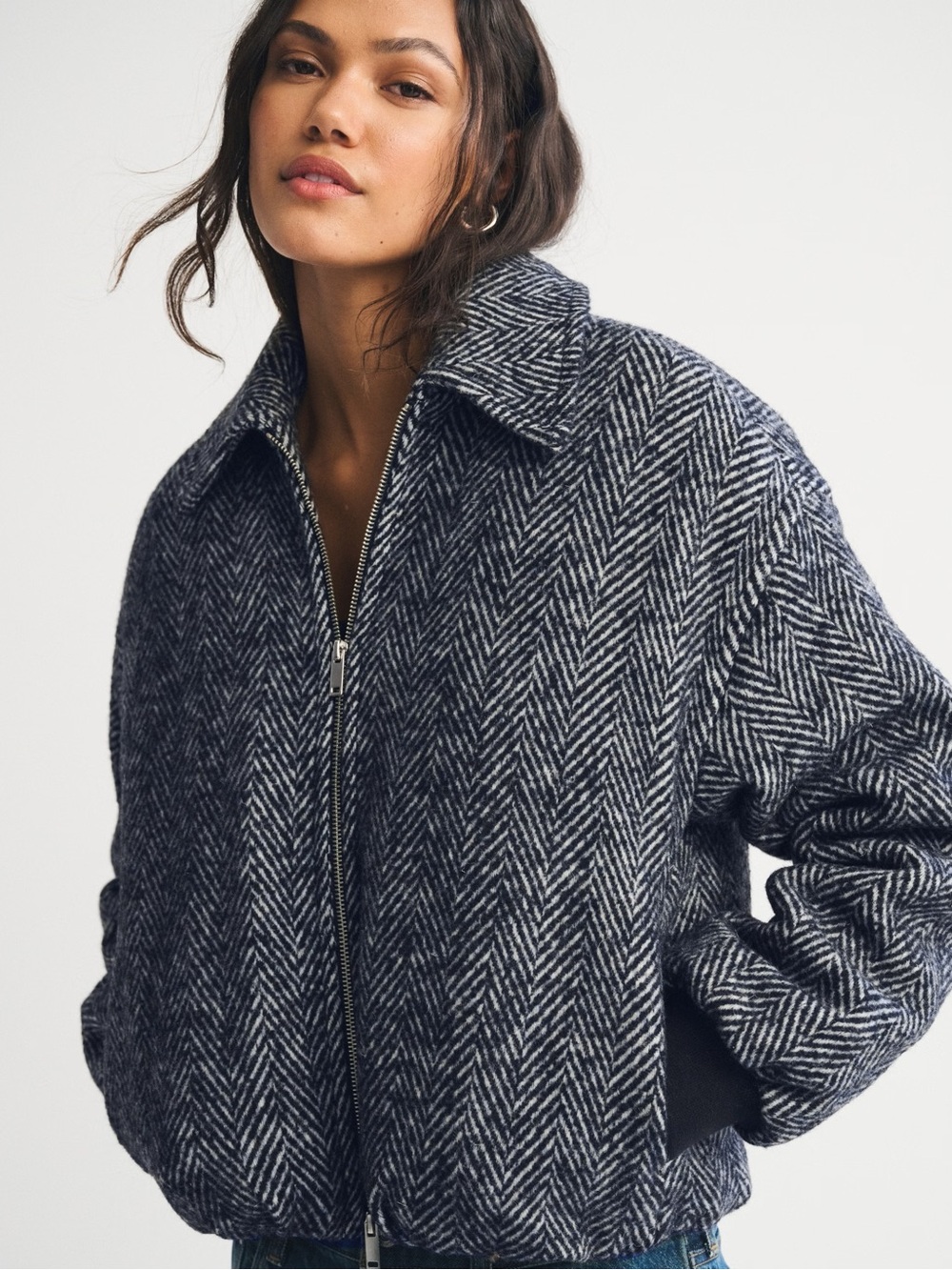 NWT Abercrombie Wool-Blend Herringbone Zip-Front Jacket in Charcoal